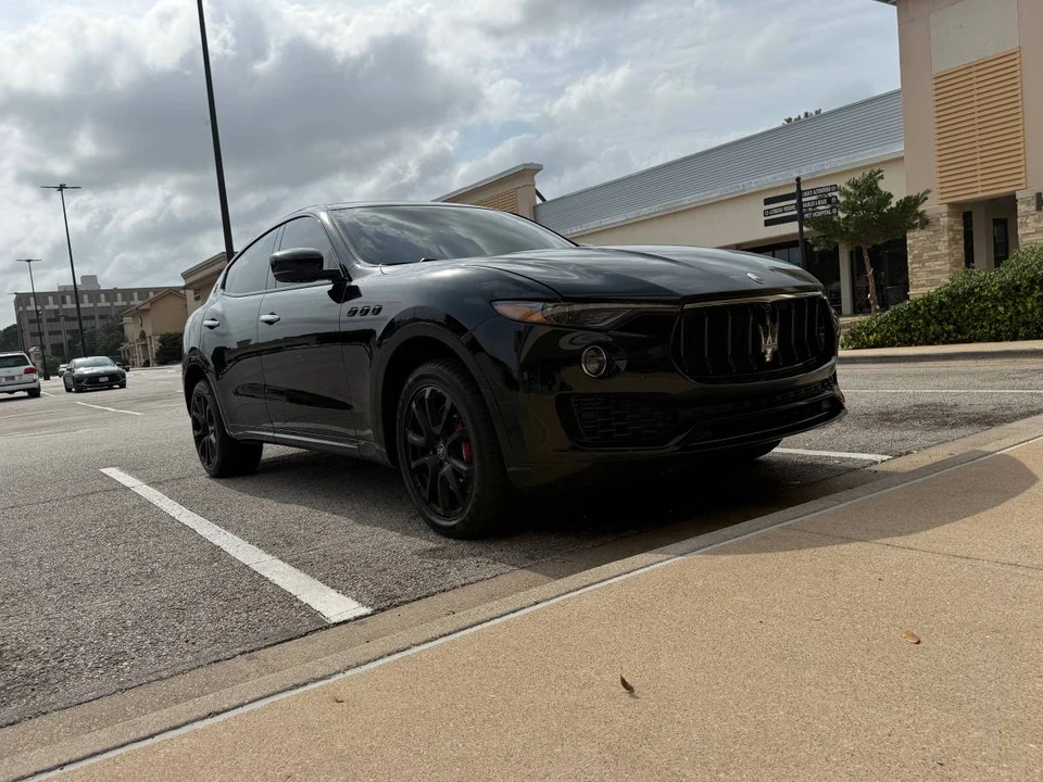 2020 Maserati Levante - Image 12 of 15