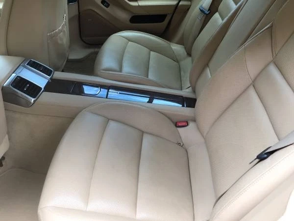 2010 Porsche 970 Panamera 4S - Image 8 of 12