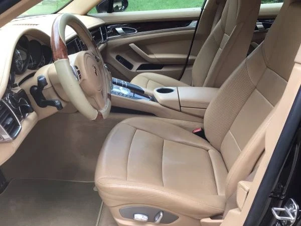2010 Porsche 970 Panamera 4S - Image 7 of 12