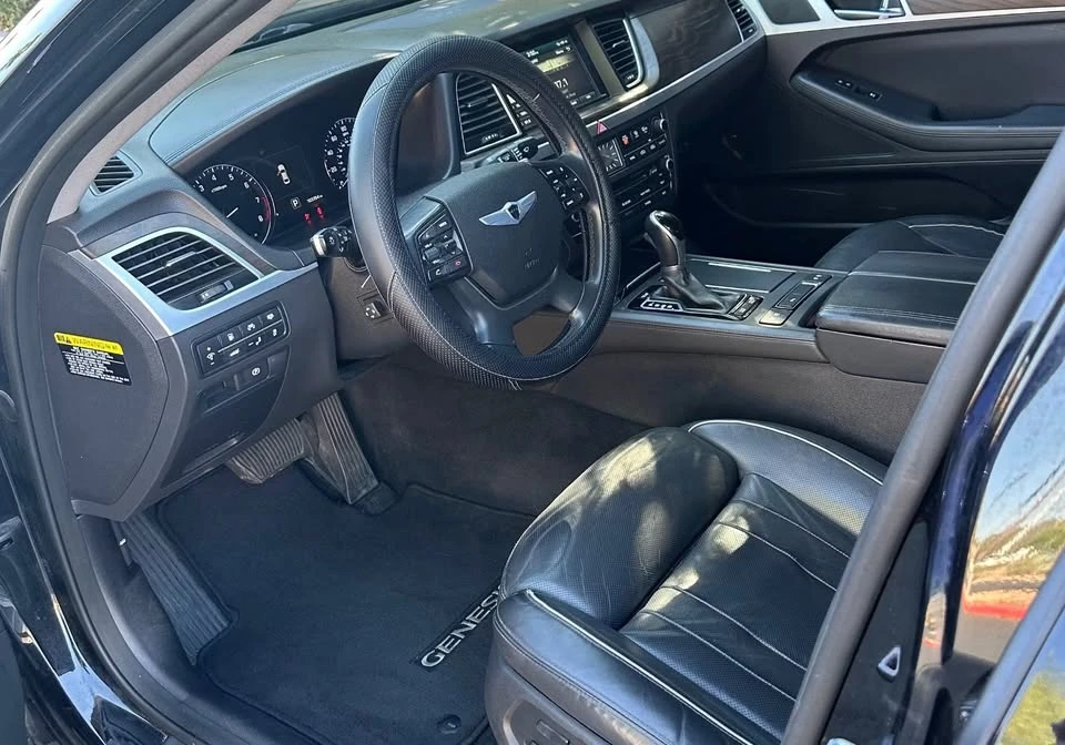 2015 Genesis G80 - Image 5 of 10