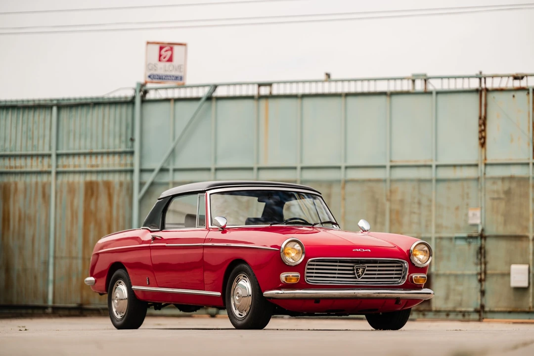 1964 Peugeot - Image 2 of 31