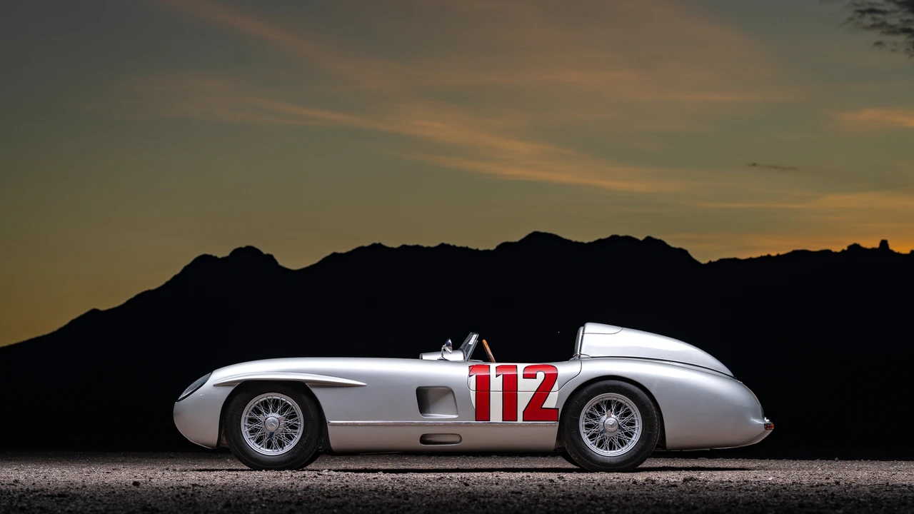 Mercedes-Benz 300SL Gullwing - Image 22 of 31