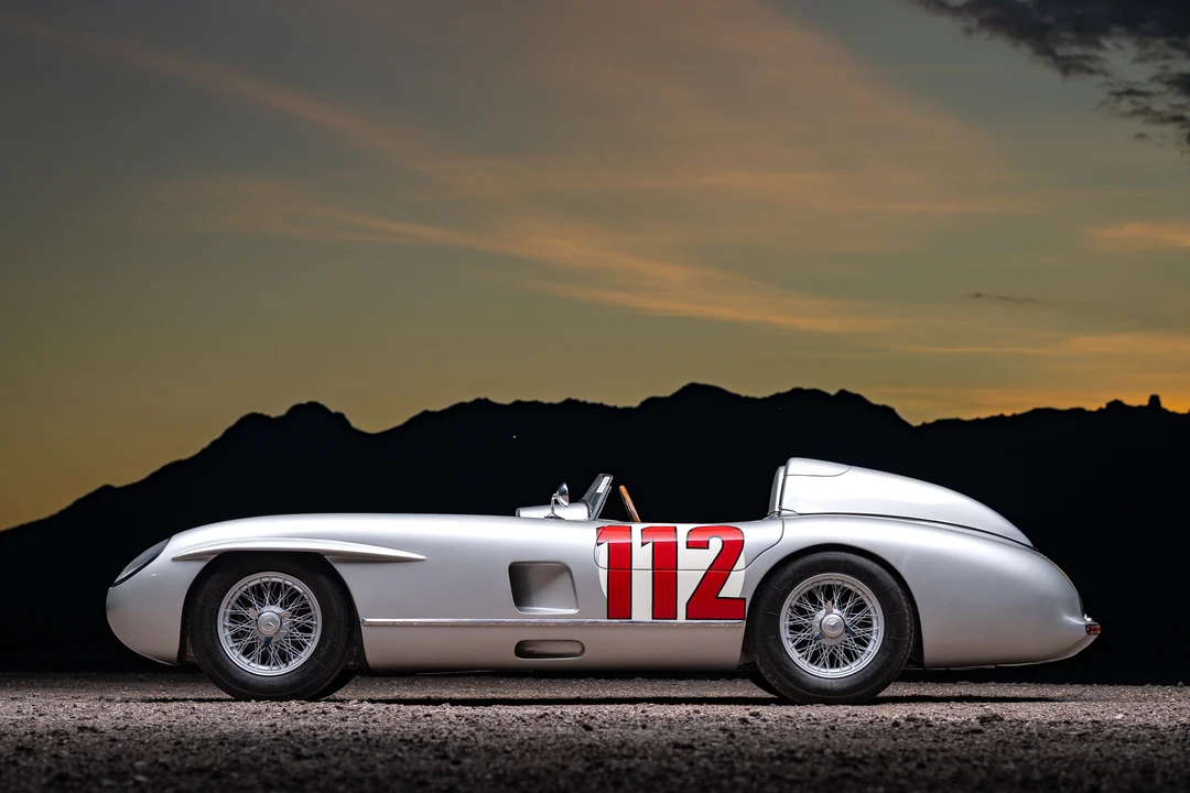 Mercedes-Benz 300SL Gullwing - Image 4 of 31
