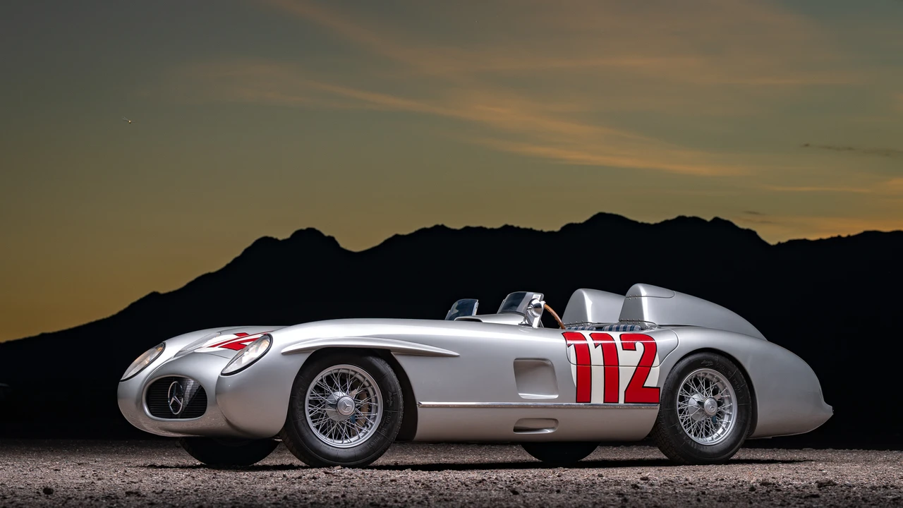 Mercedes-Benz 300SL Gullwing - Image 6 of 31