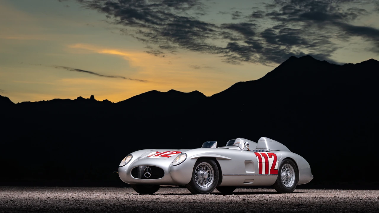 Mercedes-Benz 300SL Gullwing - Image 8 of 31