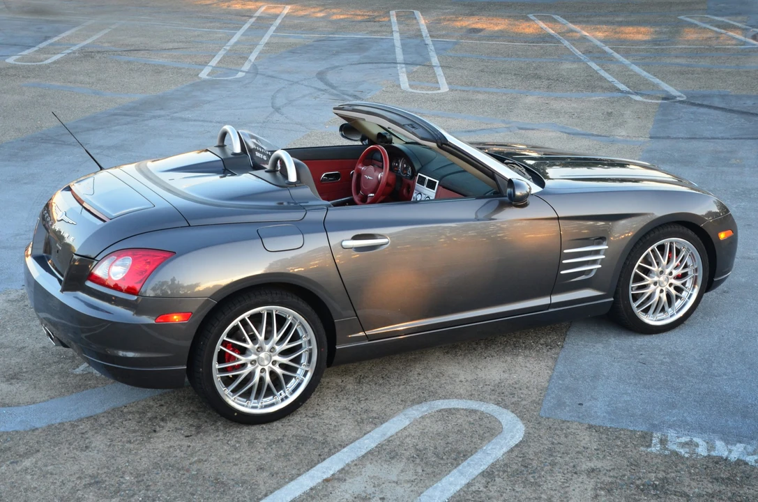 2005 Chrysler Crossfire - Image 30 of 31