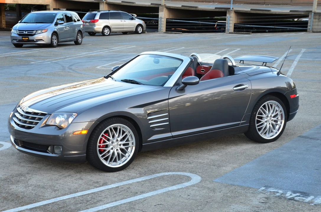 2005 Chrysler Crossfire - Image 20 of 31