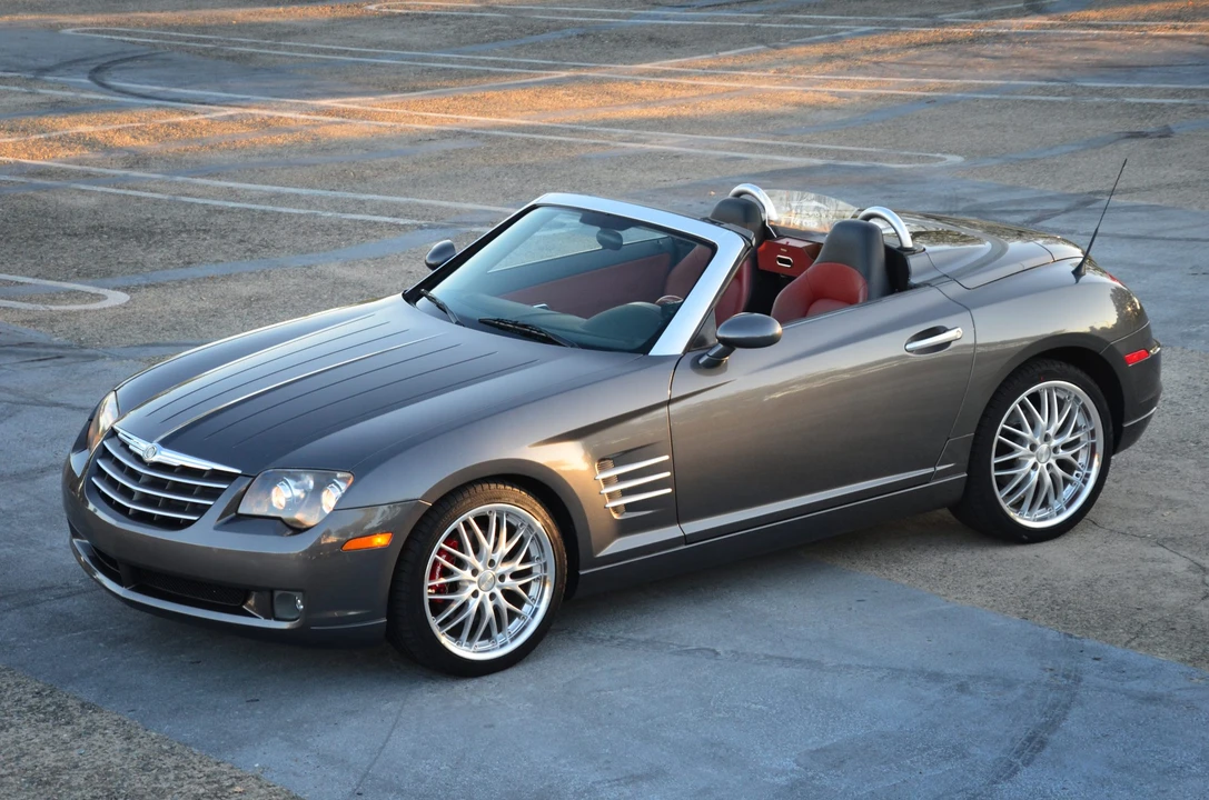 2005 Chrysler Crossfire - Image 5 of 31
