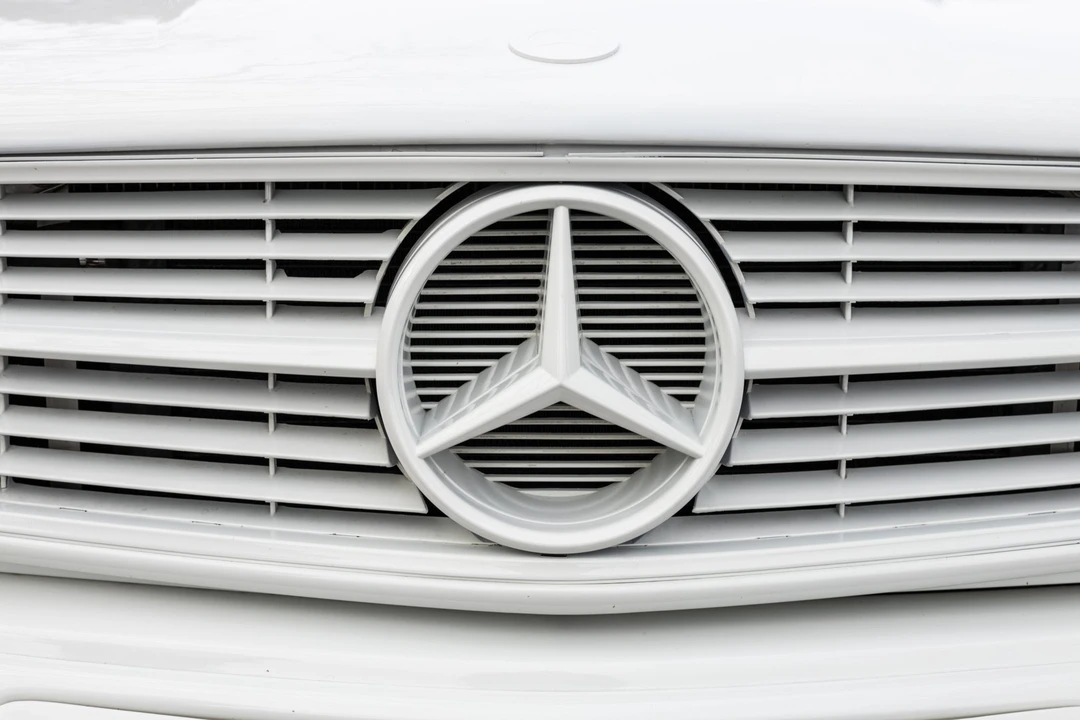 1983 Mercedes-Benz C126 S-Class Coupe - Image 25 of 31