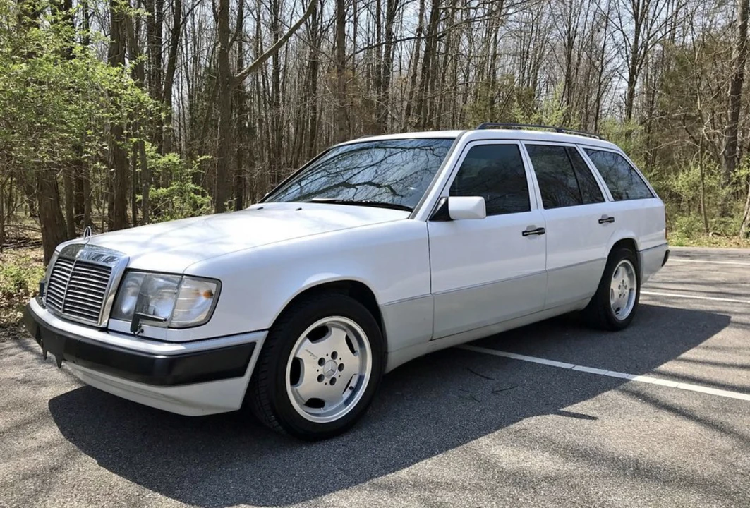 1990 Mercedes-Benz W124 E-Class - Image 22 of 31