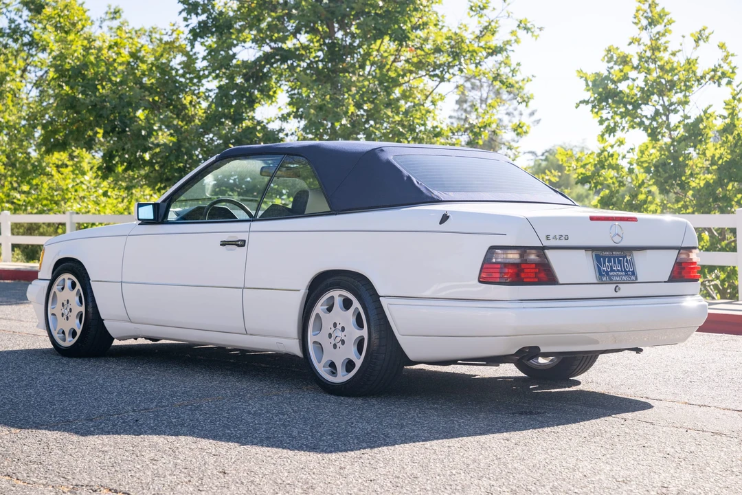 1994 Mercedes-Benz W124 E-Class - Image 23 of 31