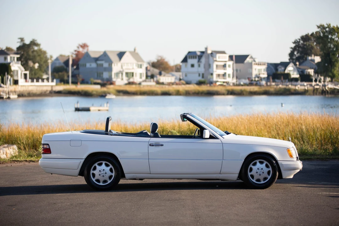 1994 Mercedes-Benz W124 E-Class - Image 15 of 31