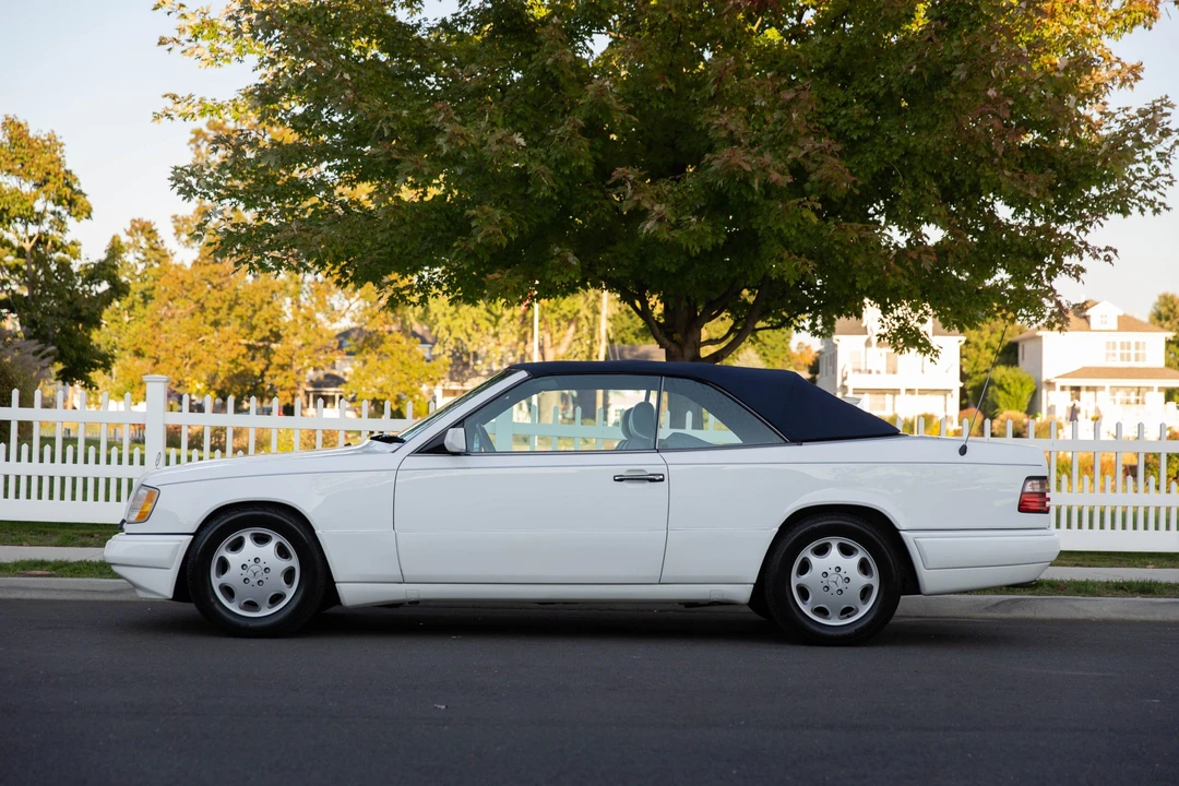 1994 Mercedes-Benz W124 E-Class - Image 28 of 31