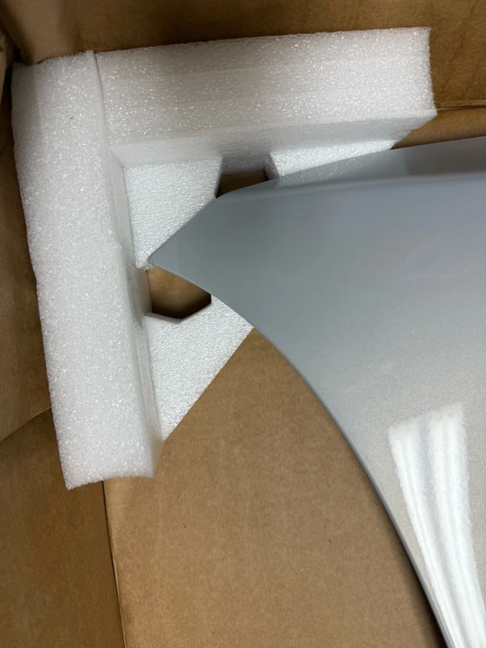 2019 Parts & Memorabilia Bodywork - Image 2 of 4