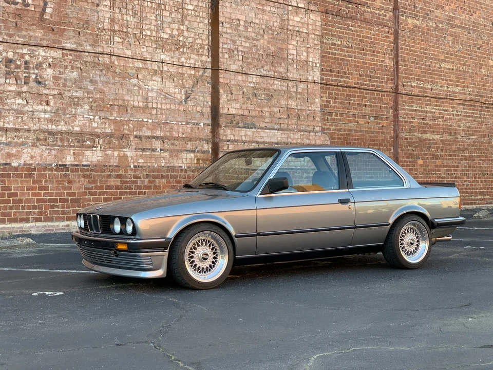 1986 BMW E30 3 Series - Image 2 of 31