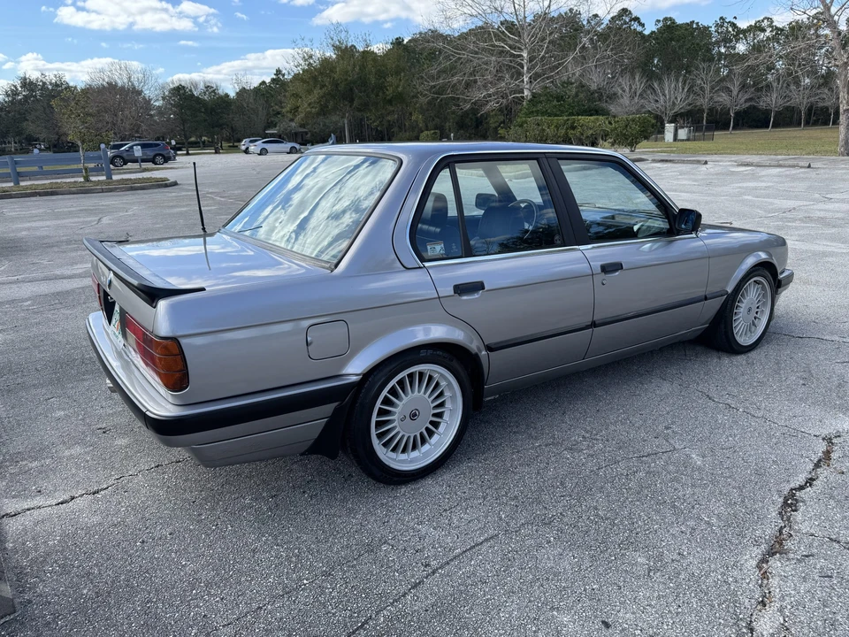 1988 BMW E30 3 Series - Image 4 of 31