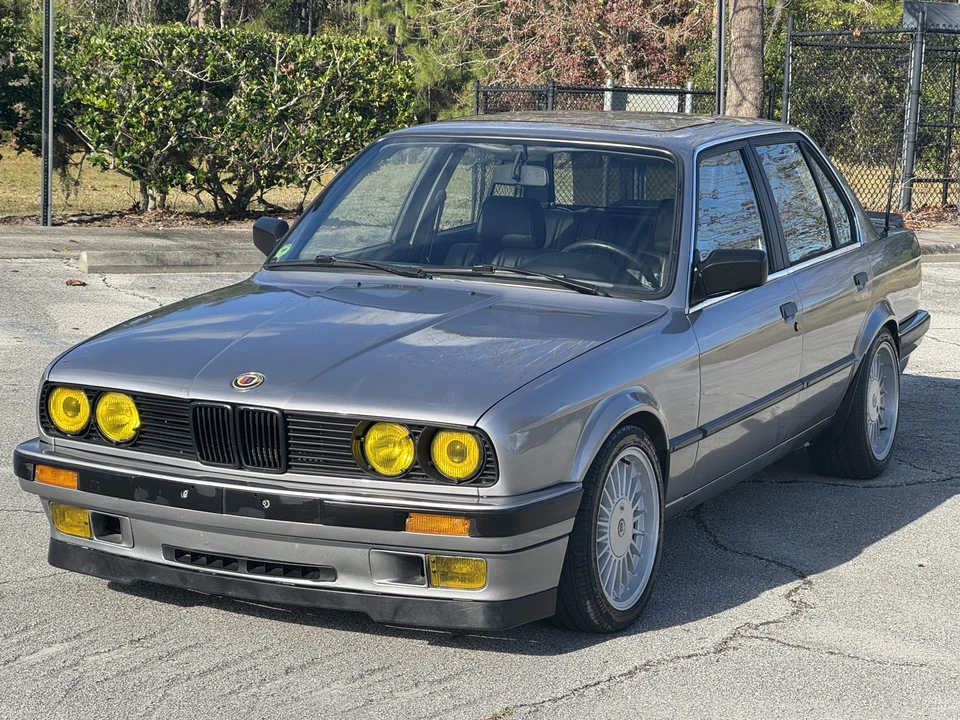 1988 BMW E30 3 Series - Image 25 of 31