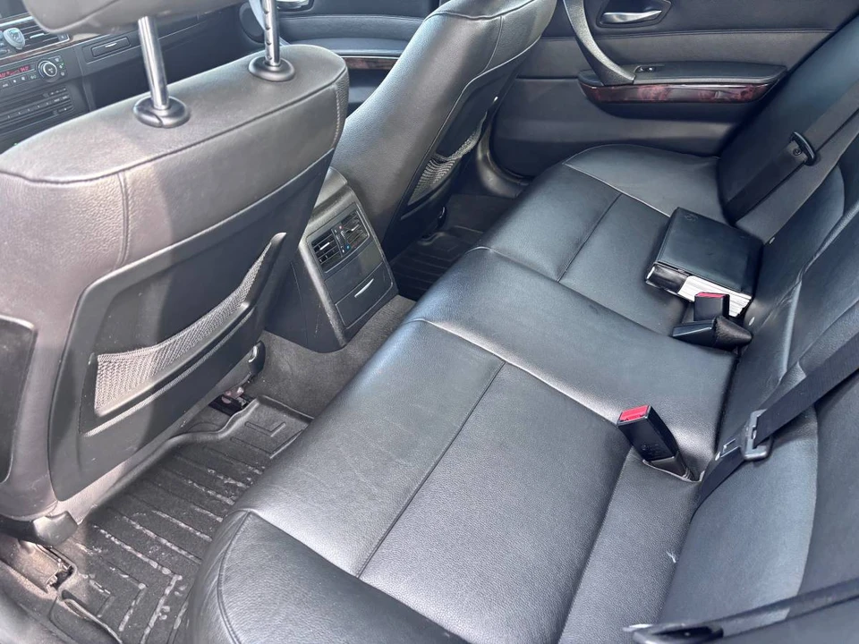 2007 BMW E90 3 Series Sedan - Image 11 of 19