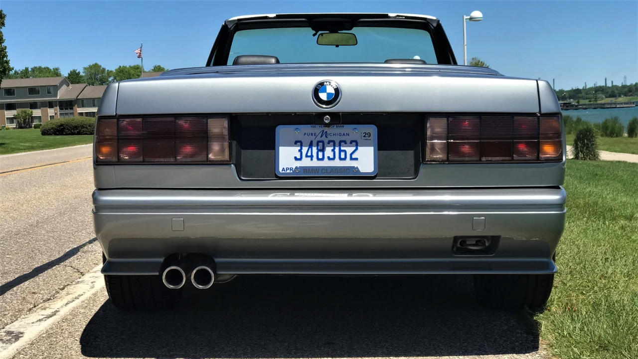 1987 BMW E30 3 Series - Image 13 of 31