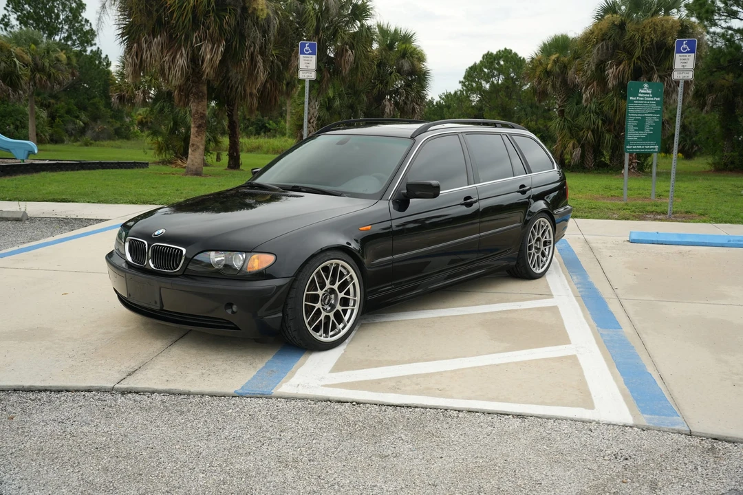 2005 BMW E46 3 Series - Image 2 of 31