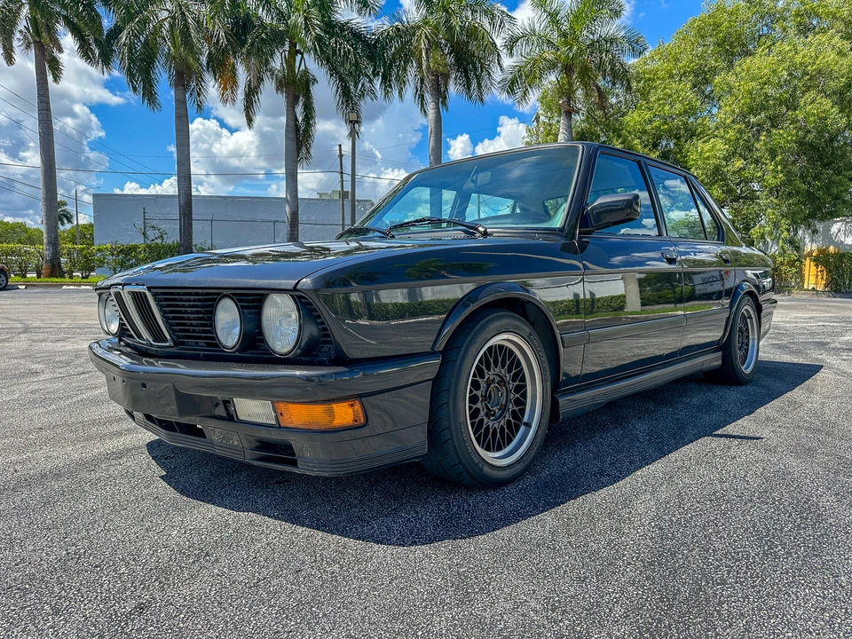 1985 BMW E28 5 Series - Image 2 of 31