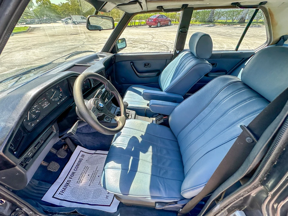 1985 BMW E28 5 Series - Image 30 of 31