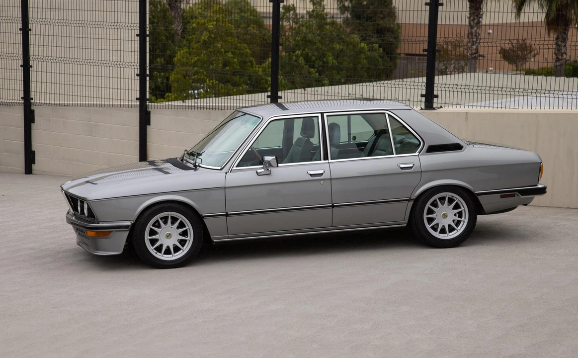 1977 BMW E12 5 Series - Image 6 of 31