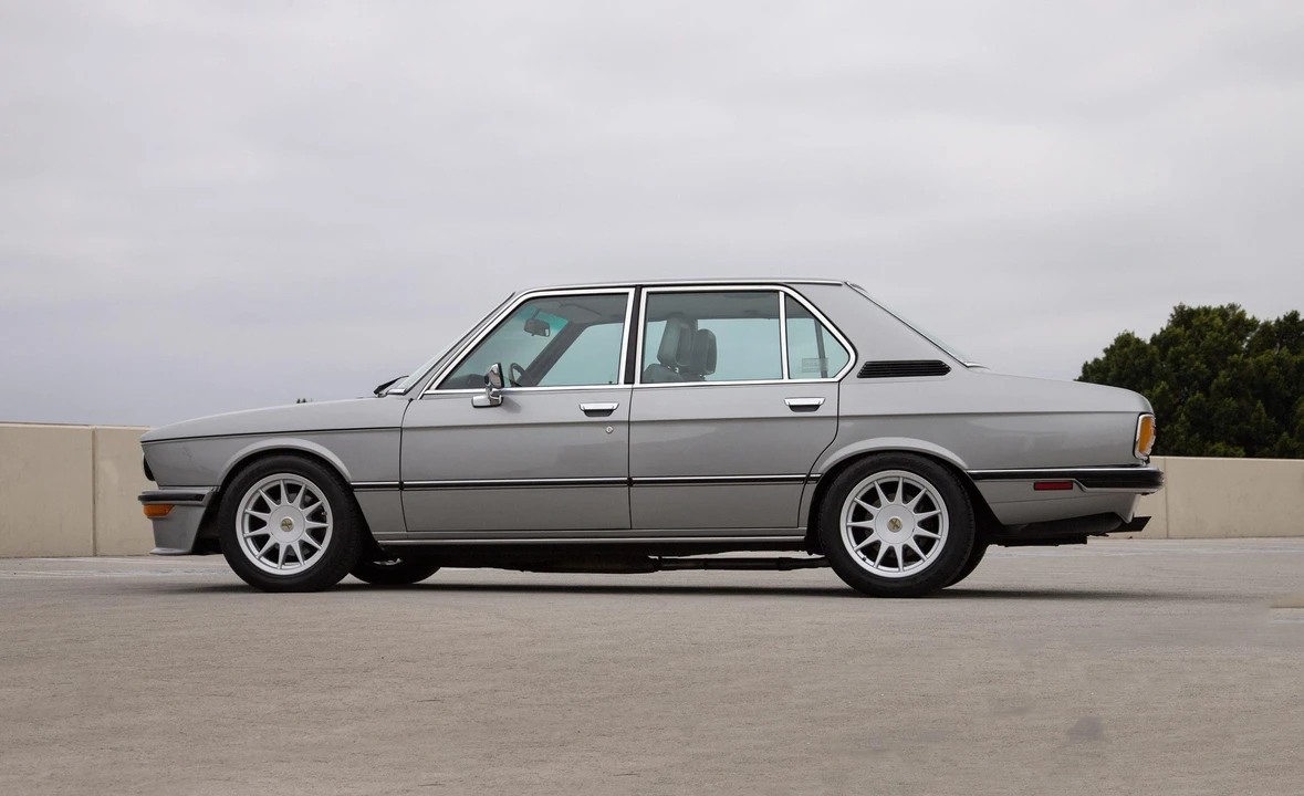 1977 BMW E12 5 Series - Image 7 of 31