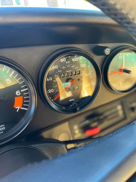 1988 Porsche 911 Carrera 3.2 - Image 17 of 31