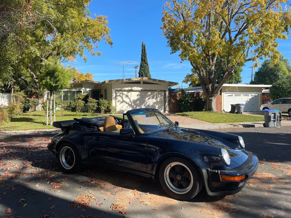 1988 Porsche 911 Carrera 3.2 - Image 29 of 31