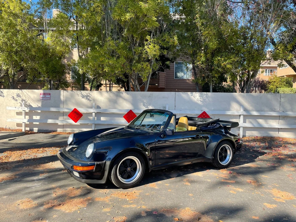 1988 Porsche 911 Carrera 3.2 - Image 26 of 31