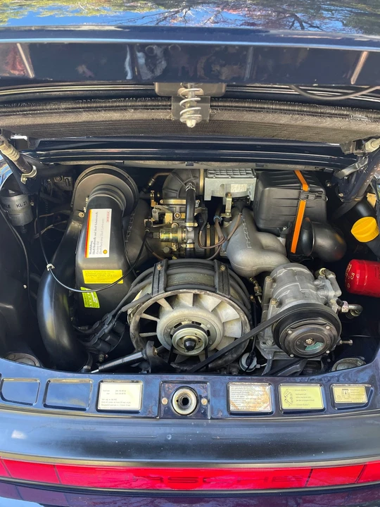 1988 Porsche 911 Carrera 3.2 - Image 24 of 31