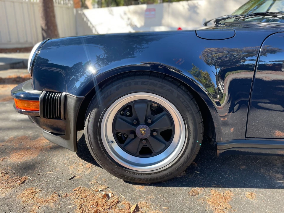 1988 Porsche 911 Carrera 3.2 - Image 8 of 31
