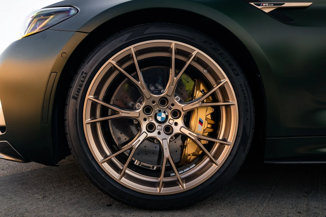 2022 BMW G30 5 Series Sedan - Image 13 of 31