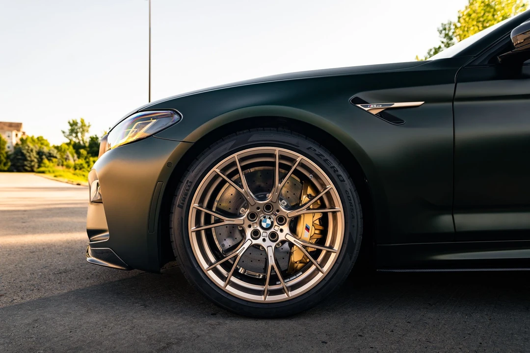 2022 BMW G30 5 Series Sedan - Image 4 of 31