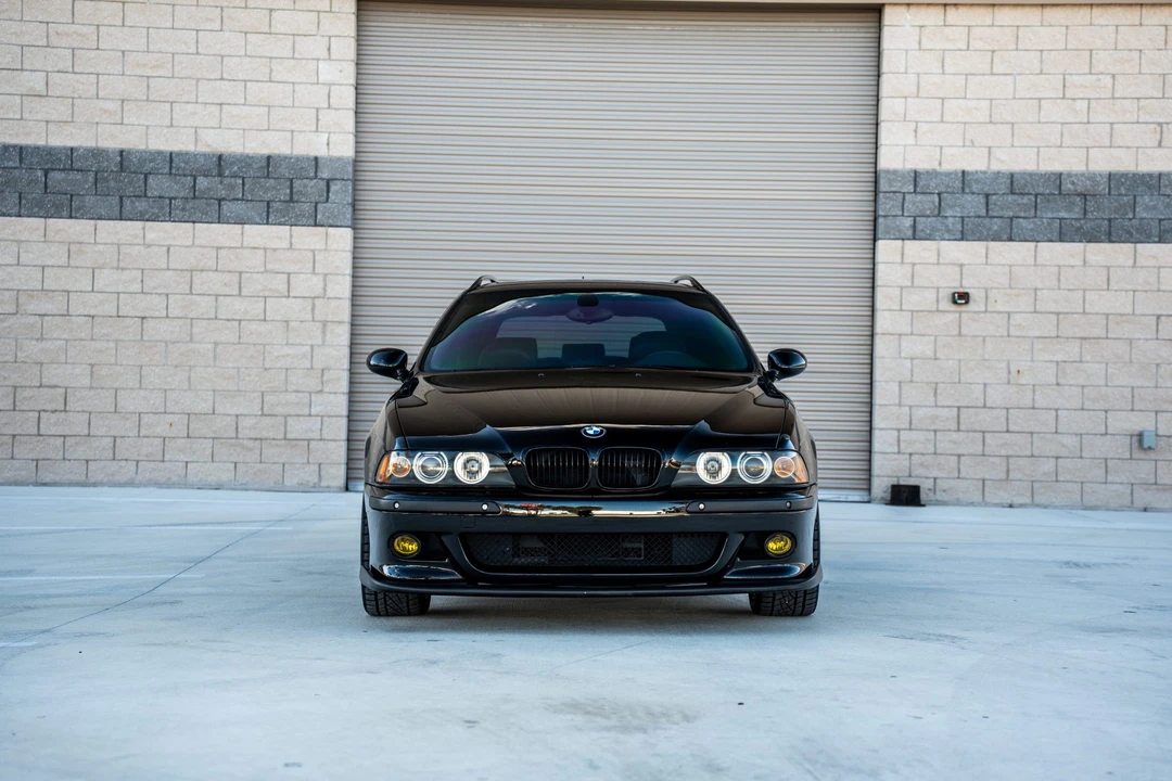 2002 BMW E39 540i - Image 21 of 31