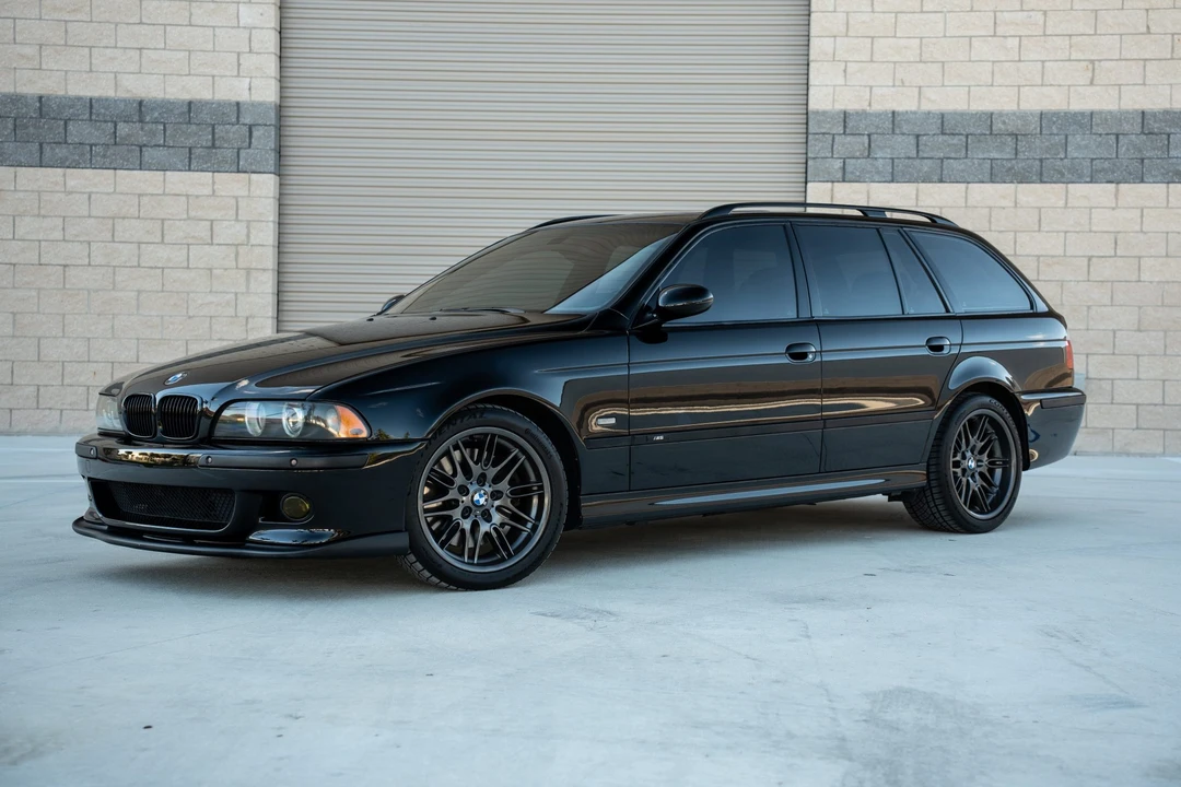 2002 BMW E39 540i - Image 11 of 31
