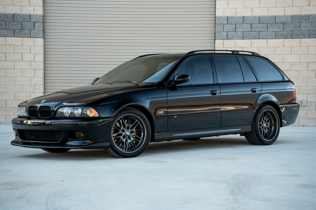 2002 BMW E39 540i - Image 12 of 31