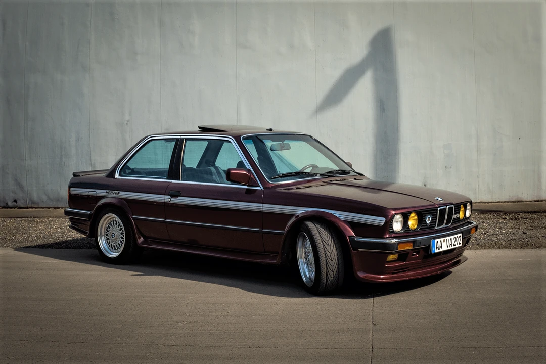 1985 BMW E30 3 Series - Image 11 of 31