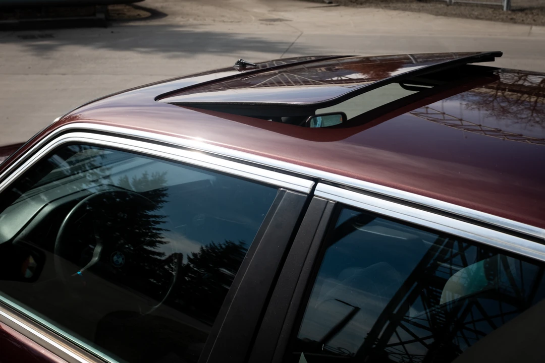 1985 BMW E30 3 Series - Image 18 of 31