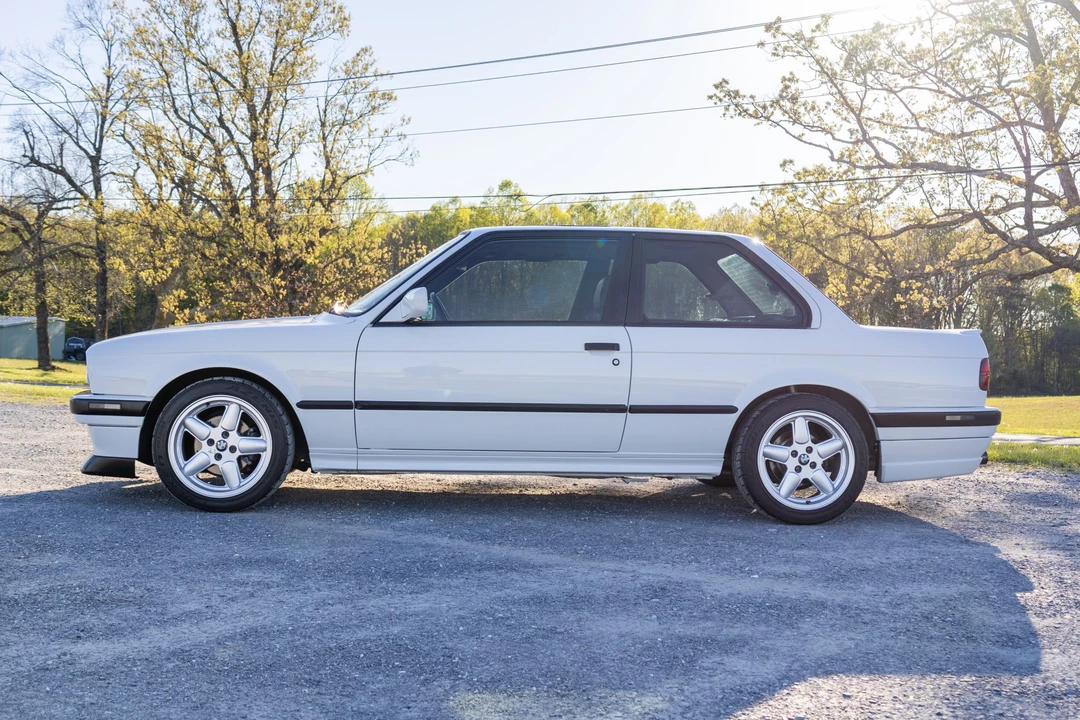 1987 BMW E30 3 Series - Image 14 of 31