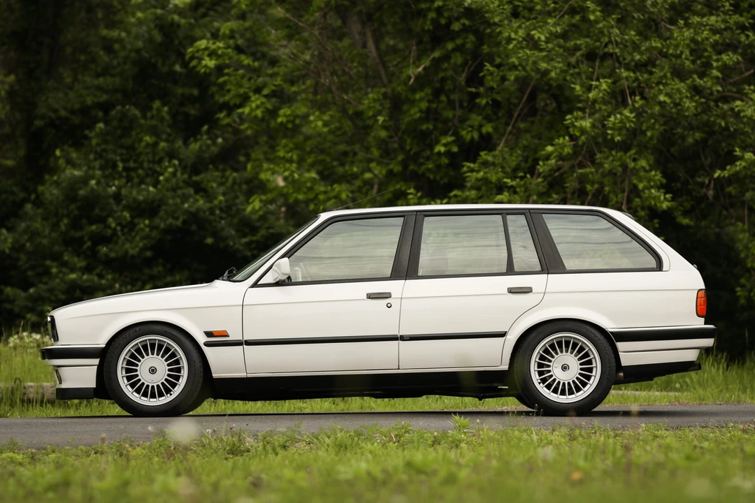 1990 BMW E30 3 Series - Image 11 of 31