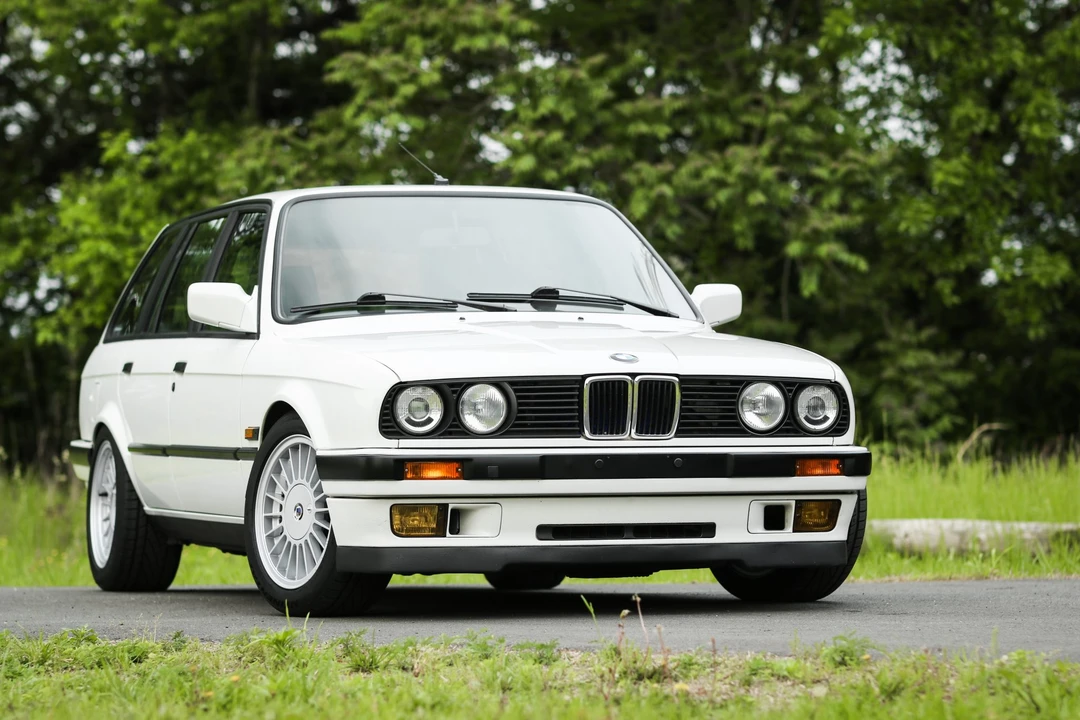 1990 BMW E30 3 Series - Image 3 of 31