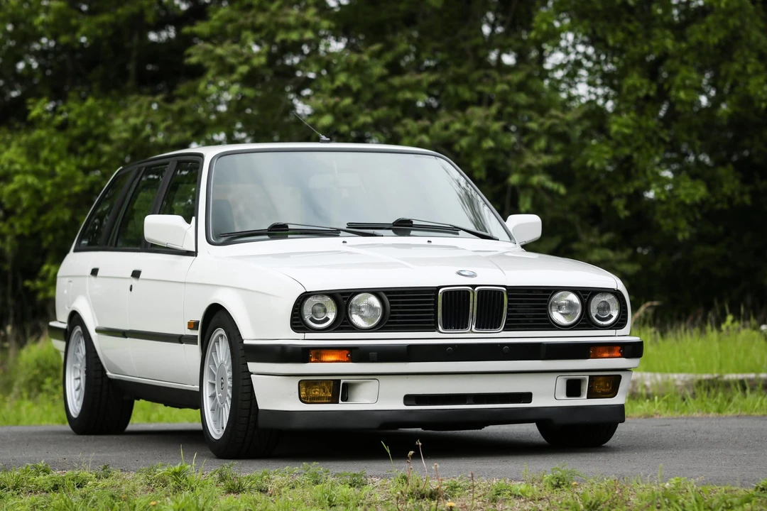 1990 BMW E30 3 Series - Image 4 of 31