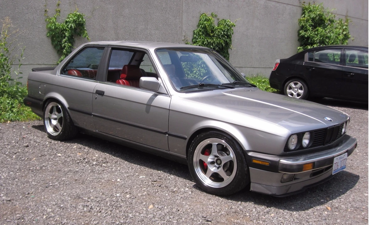 1988 BMW E30 3 Series - Image 10 of 31