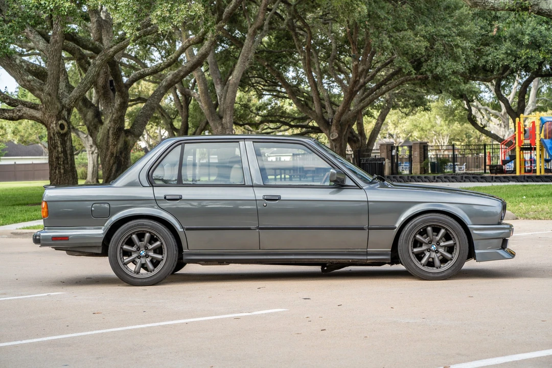 1987 BMW E30 3 Series - Image 7 of 31