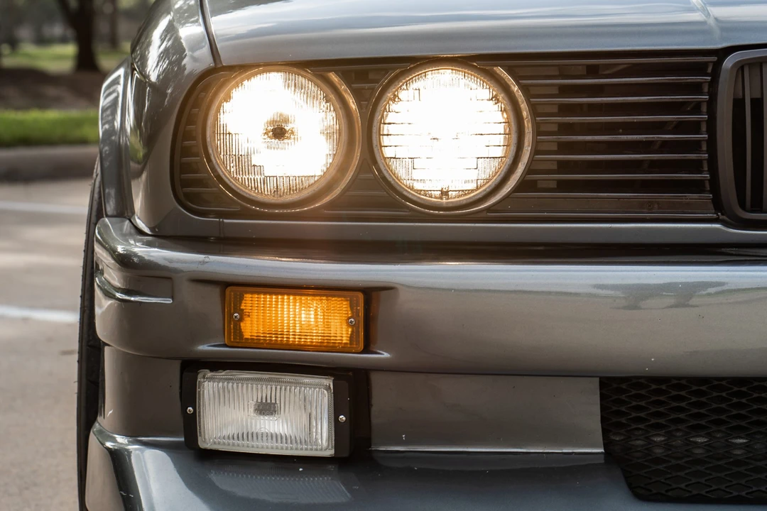 1987 BMW E30 3 Series - Image 16 of 31