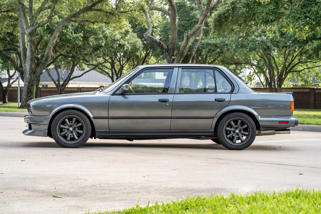 1987 BMW E30 3 Series - Image 3 of 31