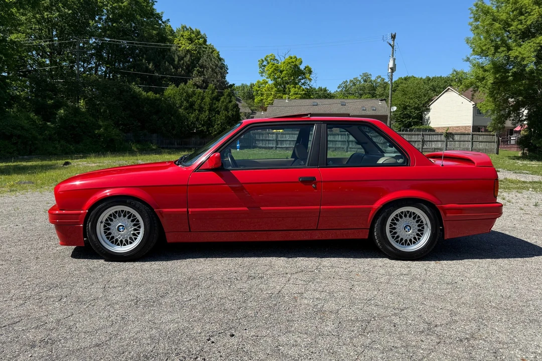 1990 BMW E30 3 Series - Image 6 of 31