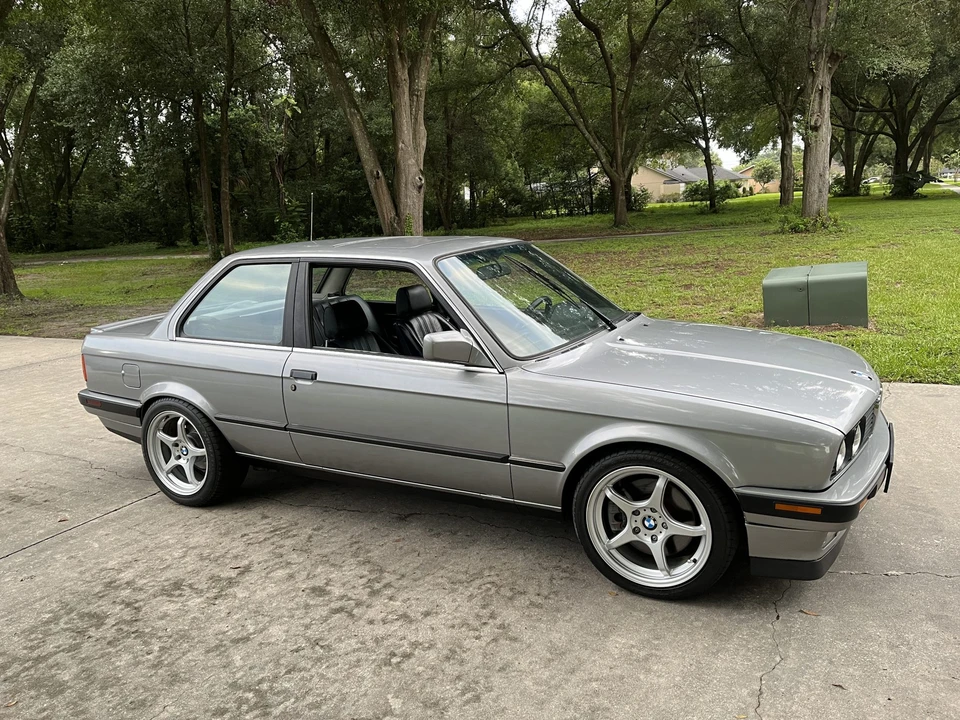 1990 BMW E30 3 Series - Image 6 of 31